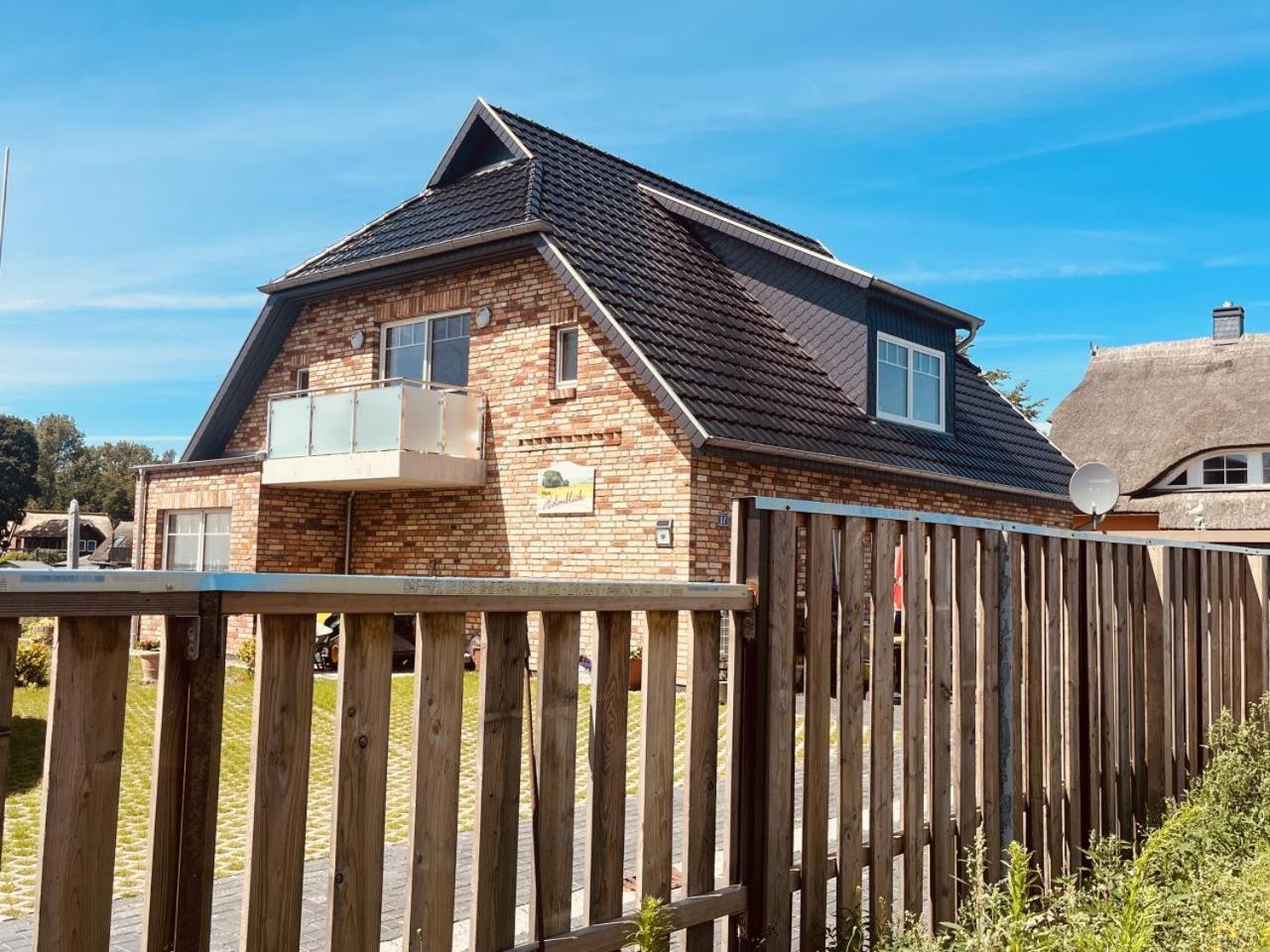Holmblick - Boddenblick, Balkon, 2 Schlafzimmer, 4 Personen Борн Экстерьер фото